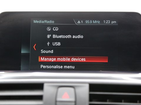 BMW 3 Series 2.0 320d SE Auto xDrive Euro 6 (s/s) 4dr 16
