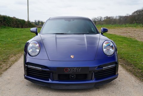 Porsche 911 TURBO S PDK 21