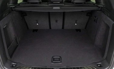 BMW Ix3 M Sport Pro 29