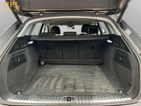 Audi E-Tron 55 Technik SUV 5dr Electric Auto quattro 95kWh (11kW Charger) (408 ps) 21