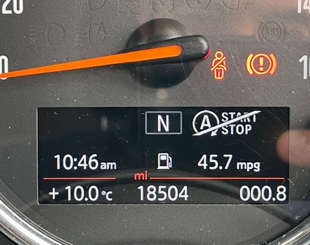 Mini Hatch 1.5 Cooper Classic 3dr 21