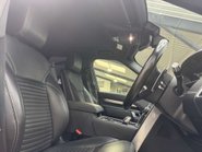 Land Rover Discovery 3.0 Discovery R-Dynamic S D MHEV Auto 4WD 5dr 51