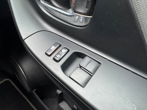 Toyota Yaris 1.5 HYBRID VVT-I ICON AUTOMATIC 24