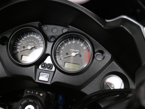 Honda CBF1000 CBF 1000 A-A 24