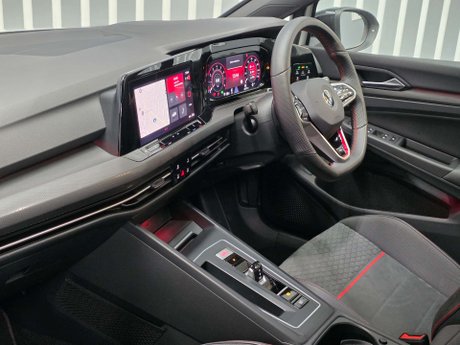 Volkswagen Golf 2.0 TSI GTI Clubsport 45 Hatchback 5dr Petrol DSG Euro 6 (s/s) (300 ps) 8