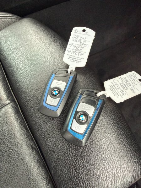 BMW 3 Series 318D EXCLUSIVE EDITION TOURING 41