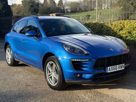 Porsche Macan 2.0 Macan Semi-Auto 4WD 5dr 4