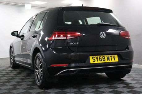 Volkswagen Golf SE NAVIGATION TDI 29