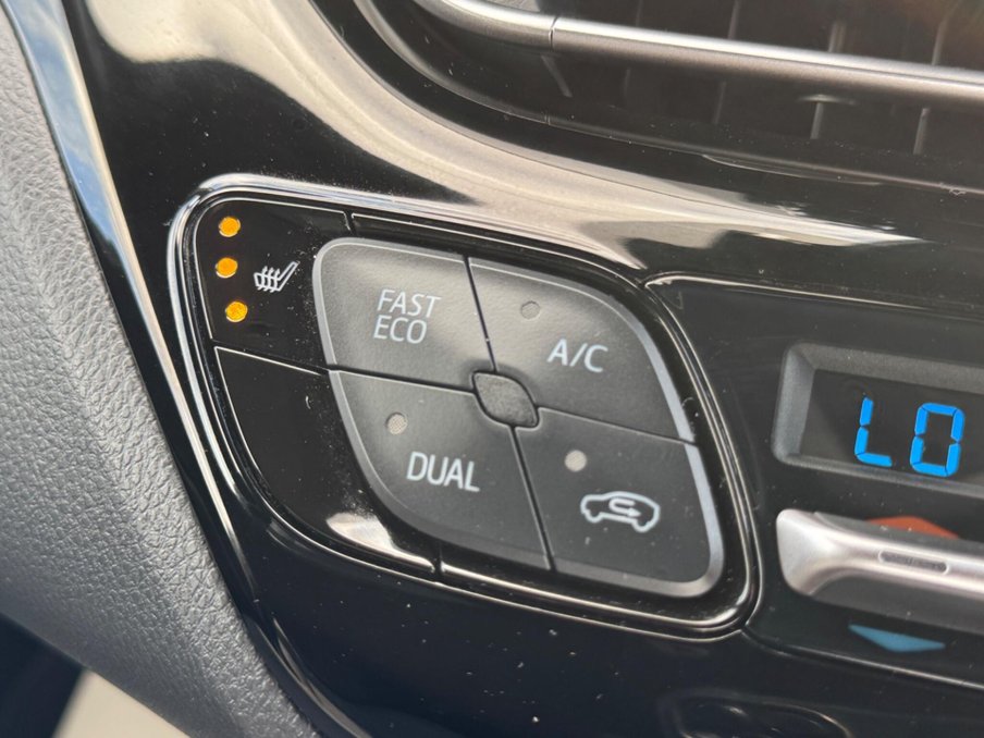 2020 Toyota C-HR — image 23