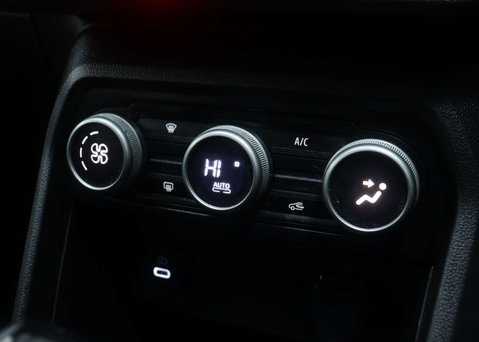 Dacia Sandero 1.0 Sandero Journey TCE Auto 5dr 26