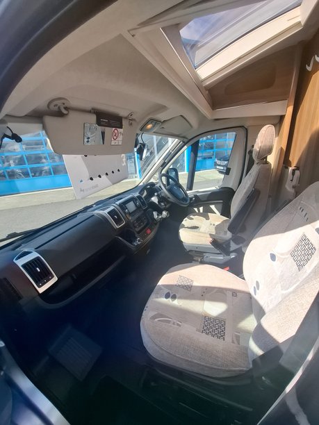 Elddis Majestic 140 10