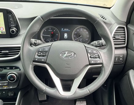 Hyundai TUCSON 1.6 Tucson Premium SE48v MHEV CRDi 2WD Semi-Auto 5dr 20