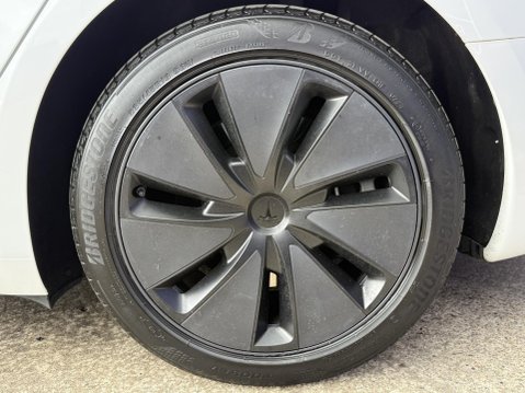 Tesla Model 3 Saloon 4dr Electric Auto RWD (208 ps) 16