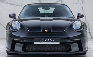 Porsche 911 GT3 TOURING (992) 7