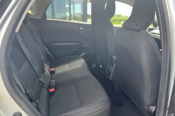 Renault Captur ICONIC 1.0 TCE 22