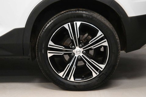 Volvo XC40 1.5 XC40 Inscription Pro T3 Auto 5dr 28