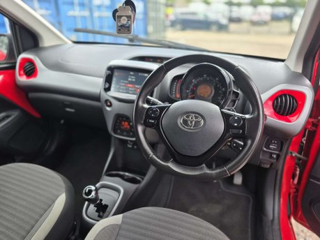 Toyota Aygo 1.0 VVT-i x-trend Funroof 5dr Petrol x-shift Euro 6 (71 ps) 28