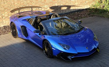 Lamborghini Aventador SV Roadster 32