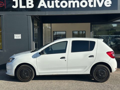Dacia Sandero 1.1 Sandero Ambiance 5dr 4