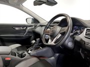 Nissan Qashqai 1.3 DIG-T N-Connecta SUV 5dr Petrol DCT Auto Euro 6 (s/s) (160 ps) Air Con 12