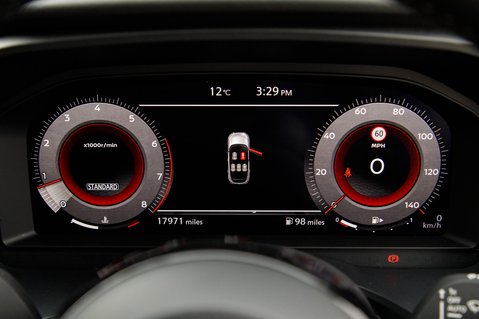 Nissan Qashqai DIG-T N-CONNECTA MHEV 14