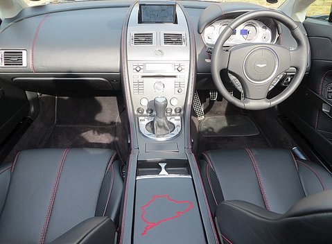 Aston Martin V8 Vantage N400 Roadster 12