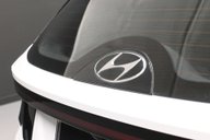Hyundai TUCSON 1.6 Tucson SE Connect TGDi HEV Auto 5dr 14