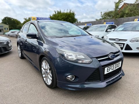 Ford Focus 1.0T EcoBoost Zetec S Euro 5 (s/s) 5dr 4