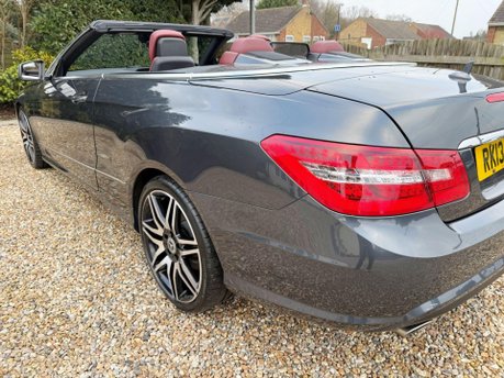 Mercedes-Benz E Class 3.0 E350 CDI V6 BlueEfficiency Sport Cabriolet G-Tronic Euro 5 2dr 10