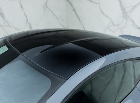 Aston Martin Vantage 26