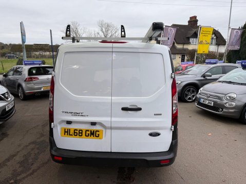 Ford Transit Connect 1.5 210 EcoBlue L2 Euro 6 (s/s) 5dr 9