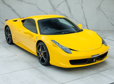 Ferrari 458 Italia 8