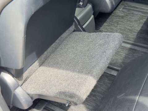 Toyota Vellfire G Edition V6 Sunroof 64