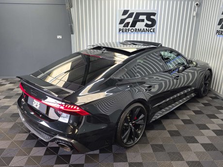 Audi RS7 4.0 TFSI V8 Carbon Black Sportback 5dr Petrol Tiptronic quattro Euro 6 (s/s 49