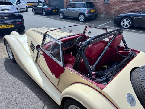 Morgan Plus 8 5.0 29