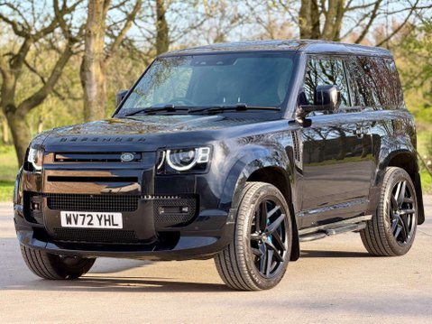 Land Rover Defender 3.0 Defender Hard Top SE D MHEV Auto 4WD 5dr 6