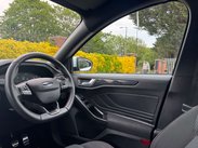 Ford Focus 1.5 Focus ST-Line TDCi 5dr 30
