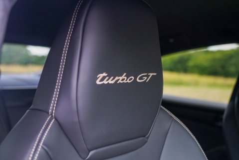 Porsche Cayenne TURBO GT 15