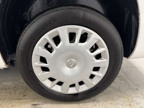 Vauxhall Combo 1.5 Combo 2300 SportIVE TD S/S 8