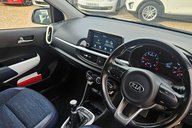 Kia Picanto WAVE. 6 MAIN DEALER SERVICES.. ONLY ONE OWNER.. REVERSING CAMERA.. A/C 12