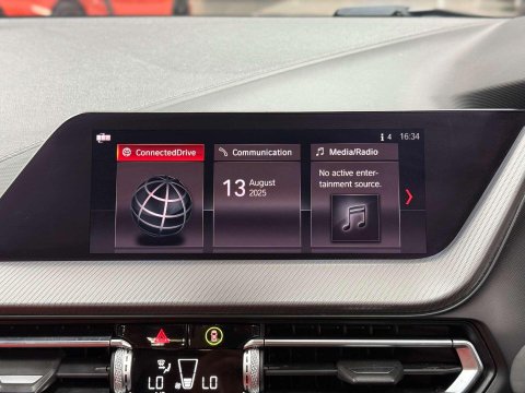 BMW 1 Series 1.5 118i M Sport Hatchback 5dr Petrol DCT Euro 6 (s/s) (140 ps) 50