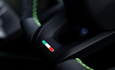 Lamborghini Urus PERFORMANTE 14