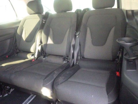 Mercedes-Benz V Class 2.2 V220d BlueTEC SE MPV 5dr Diesel G-Tronic+ Euro 6 (s/s) 7 Seat (163 ps) 4