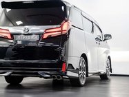 Toyota Alphard 2.5 MPV 2.5 SUV Automatic Petrol Hybrid 11