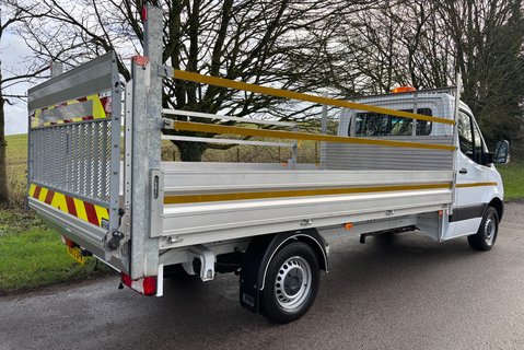 Mercedes-Benz Sprinter 315 Cdi Progressive Dropside with Tail Lift & Safety Rails 2