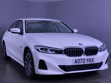 BMW 3 Series 2.0 330e 12kWh Sport Saloon 4dr Petrol Plug-in Hybrid Auto Euro 6 (s/s) (29