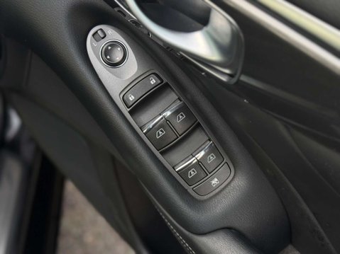 Infiniti Q50 2.2d SE Auto Euro 6 (s/s) 4dr 74