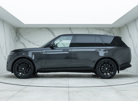 Land Rover Range Rover P530 Autobiography LWB (7 Seat) 2