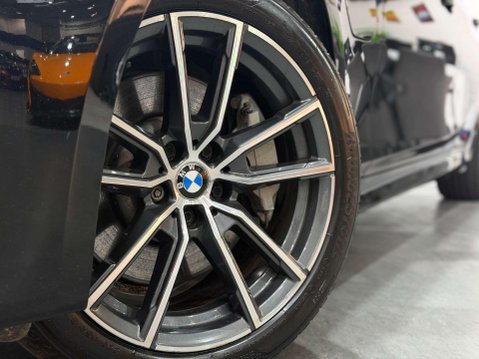 BMW 3 Series 2.0 330e 12kWh Sport Pro Saloon 4dr Petrol Plug-in Hybrid Auto Euro 6 (s/s) 44