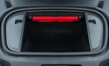 Porsche Taycan Turbo S Sport Turismo 44